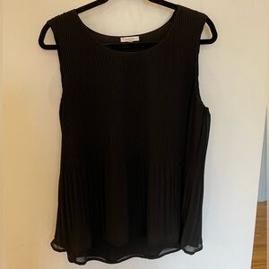 Pleoine- Elegant Black Pleated Sleeveless Top